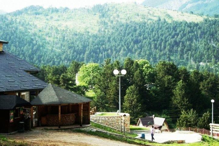 מוסטר Hotel Snjezna Kuca - Nature Park Of Bosnia Herzegovina מראה חיצוני תמונה