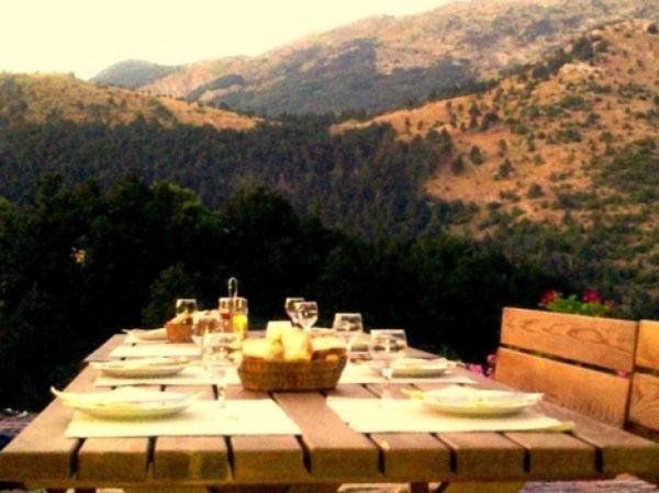 מוסטר Hotel Snjezna Kuca - Nature Park Of Bosnia Herzegovina מראה חיצוני תמונה