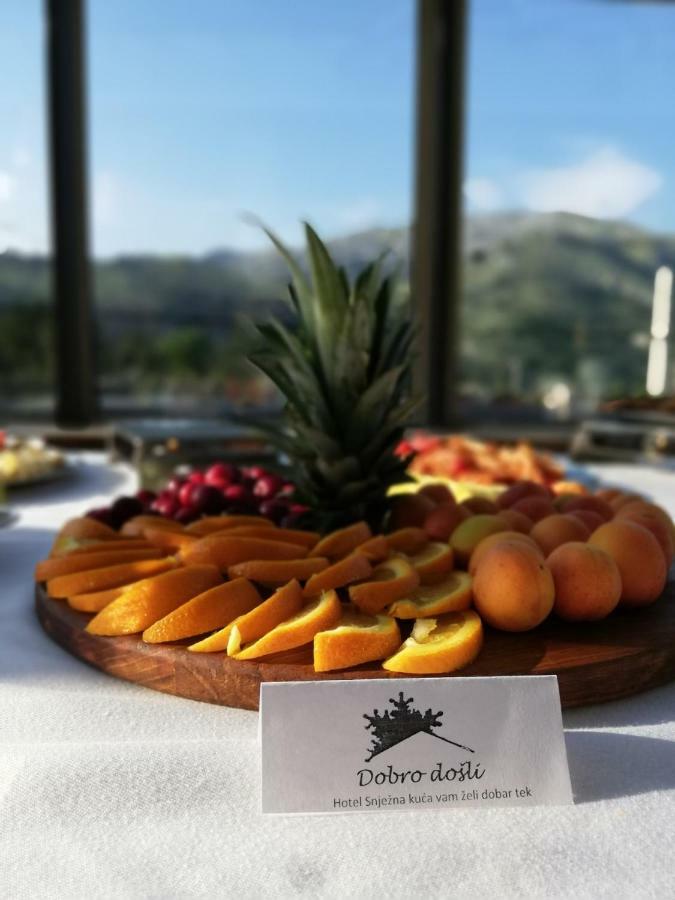 מוסטר Hotel Snjezna Kuca - Nature Park Of Bosnia Herzegovina מראה חיצוני תמונה