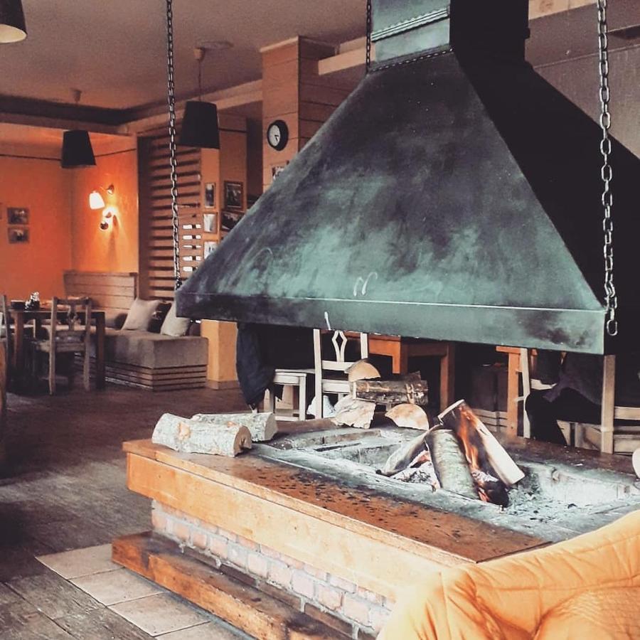 מוסטר Hotel Snjezna Kuca - Nature Park Of Bosnia Herzegovina מראה חיצוני תמונה